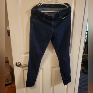 Dark wash skinny jeans